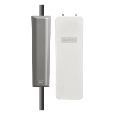 Kit WiFi PTMP / 2.4 GHz / 500 m (1640 ft) / Antena Sectorial 15 dBi 100° / 29 dBm / IP55 / Cloud