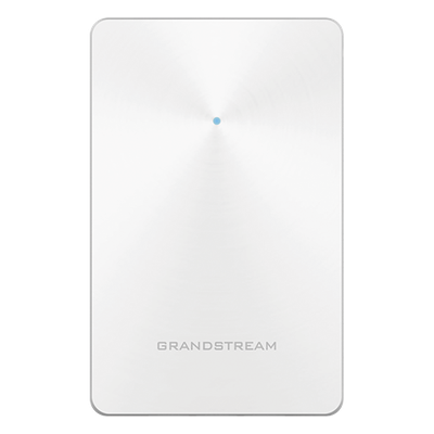 Punto de Acceso Wi-Fi / Doble Banda 2.03 Gbps / MU-MIMO 4x4:4 (5 GHz) / MU-MIMO 2x2:2 (2.4 GHz) / 3 Puertos Gigabit / PoE+ Uplink / Montaje en Pared