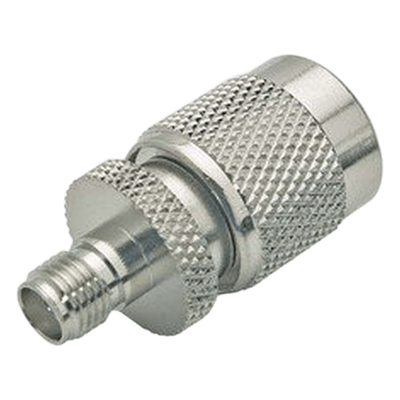 Adaptador en Línea / SMA Hembra a TNC Macho / Bronce Niquelado / Contacto Oro / Aislante Teflón