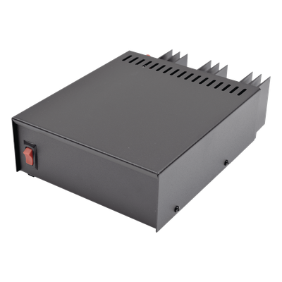 Fuente de poder lineal regulada / 13.8Vcc / 7A continua / 11A máxima / 115Vca / 0.58 x 0.22 x 0.81 ft