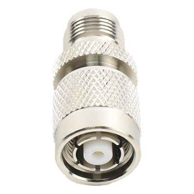 Adaptador RF en Línea / Conector TNC Macho Inverso a TNC Hembra / Cuerpo Bronce Niquelado / Contacto Oro / Aislante Teflón