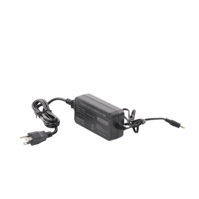 Fuente de Poder / 12 VCC / 5 A / Entrada Universal 100-240 VCA / Cables 0.5 m (1.64 ft) / Rango Térmico -20°C a 45°C